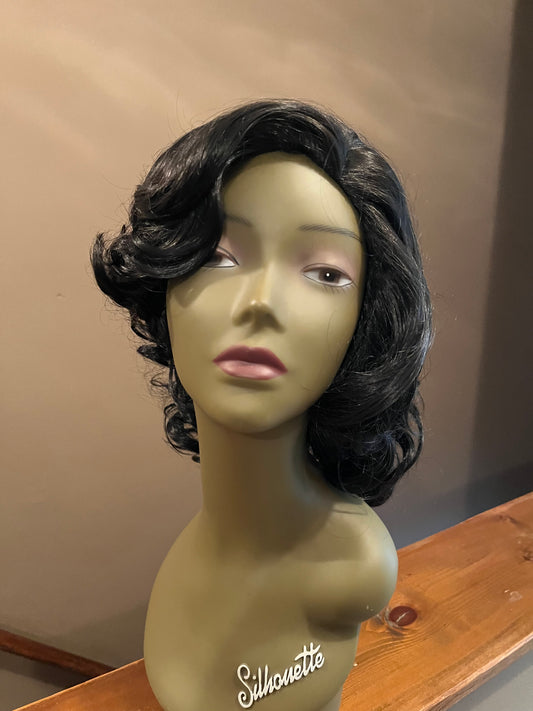 1B Asymmetric Curly Bob